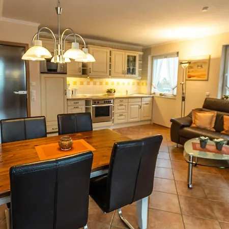 Statsraad Lehmkuhl Apartment Bensersiel